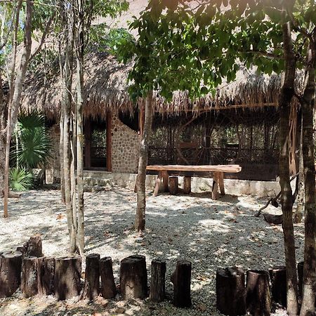Aldea Maya-Ha Cabanas Con Cenotes Puerto Morelos Kültér fotó